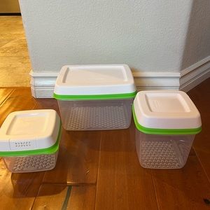 Rubbermaid FreshWorks Set of 3